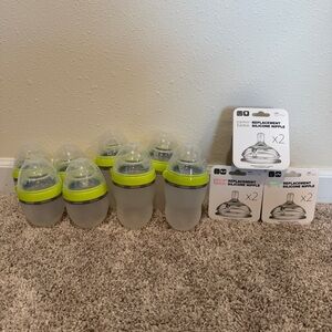 Comotomo Baby Bottles with Silicone Nipples